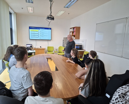 EuroExam_óra_2025 (2)