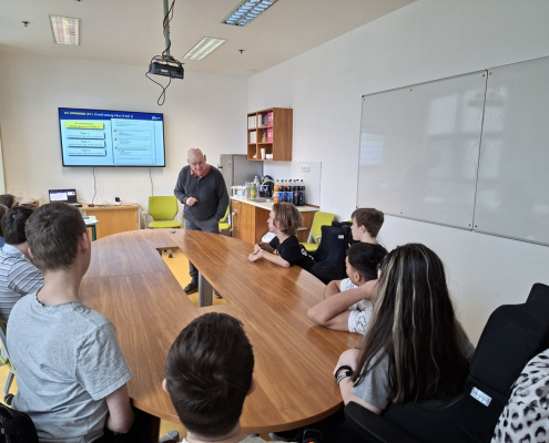 EuroExam_óra_2025 (3)