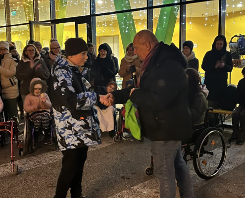 Karácsonyfa körül_2025 (6)